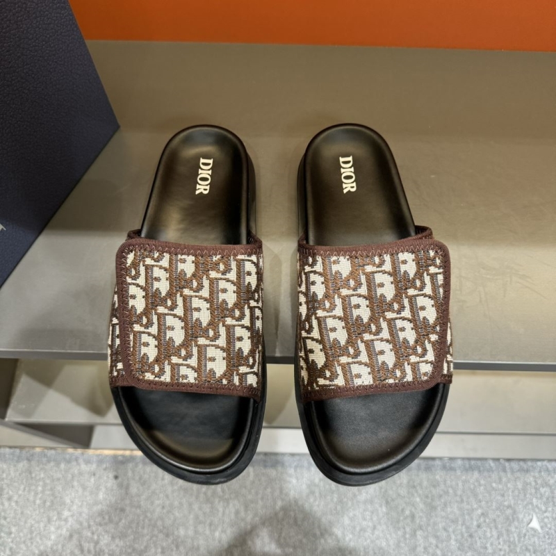 ch**an D*or slippers